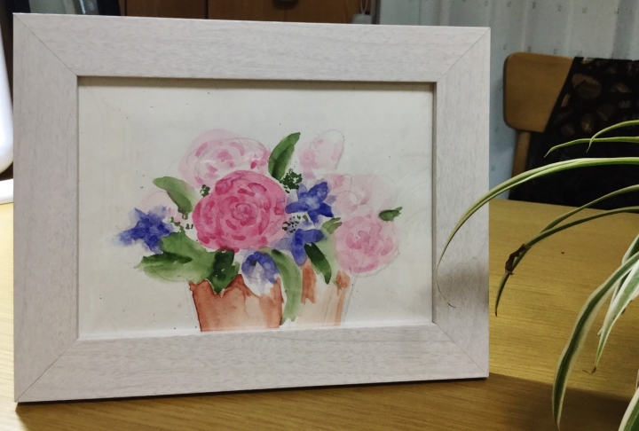 体験教室で初めて描いた花の絵　　下田智子さん提供
